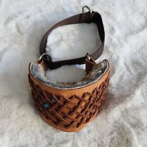 Leather and fur martingale collar